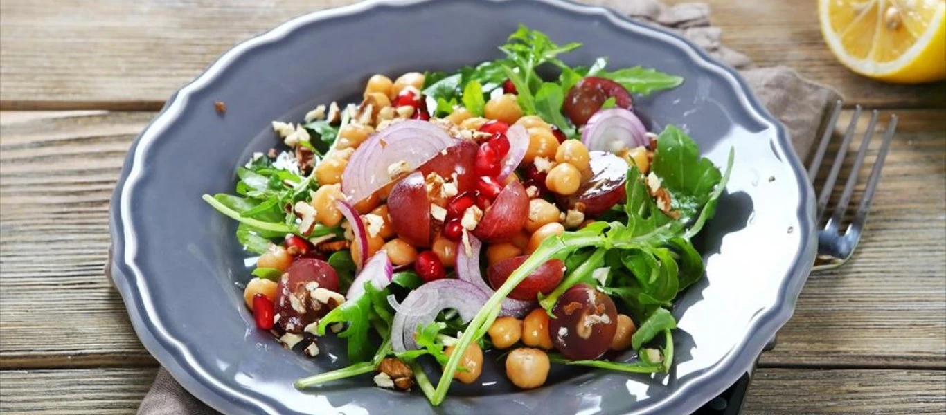 Δείτε τι πρέπει να φάτε το βράδυ για να χάσετε βάρος